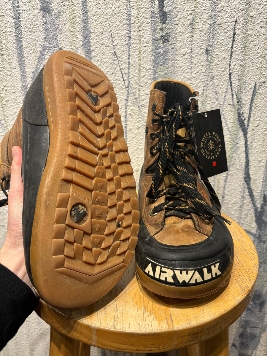 Vintage Airwalk Halfpipe Snowboard Boots Vintage Airwalk Halfpipe Snowboard Boots