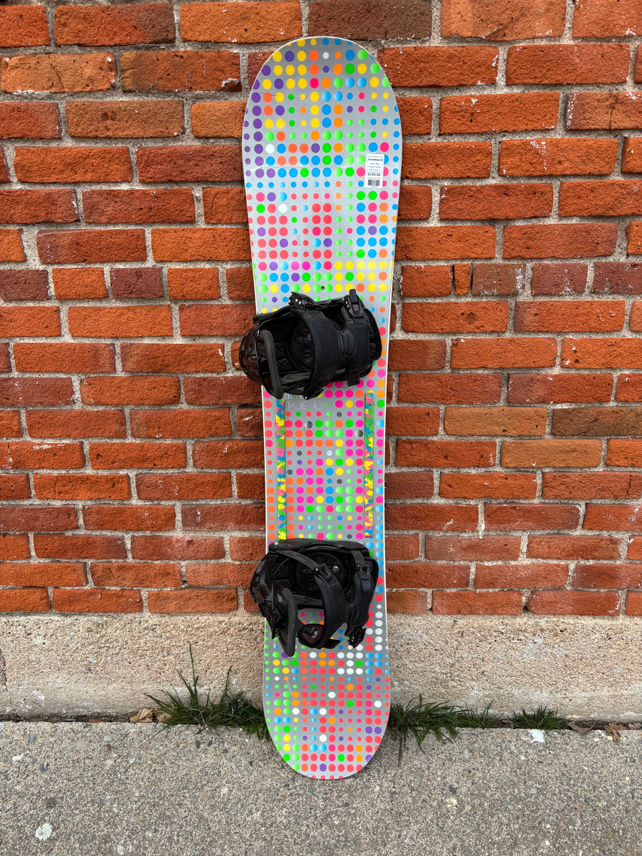 Burton Bender Snowboard with Flow Minx Bindings - Multi, 148 cm Burton Bender Snowboard with Flow Minx Bindings - Multi, 148 cm