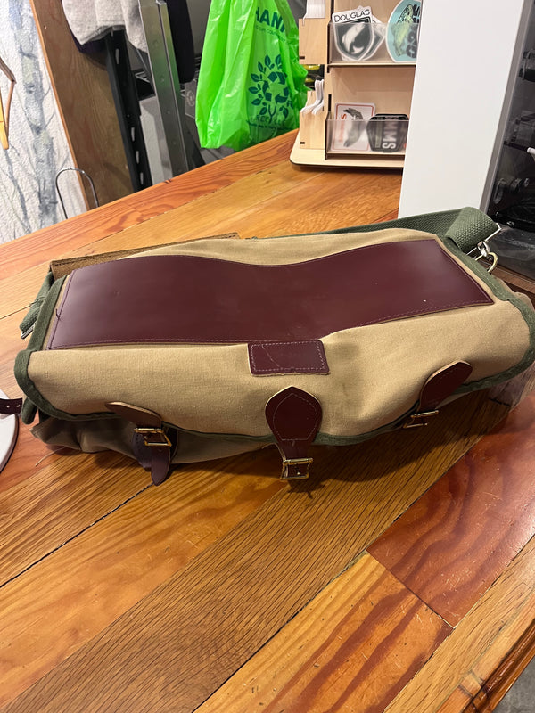 Orvis Vintage Fishing Tackle Shoulder Bag - Tan/Green/Brown