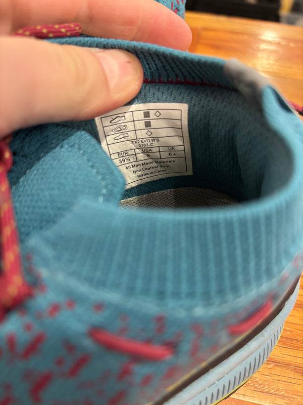 La Sportiva TX2 Evo Approach Shoes - Blue/Red, Womens 8