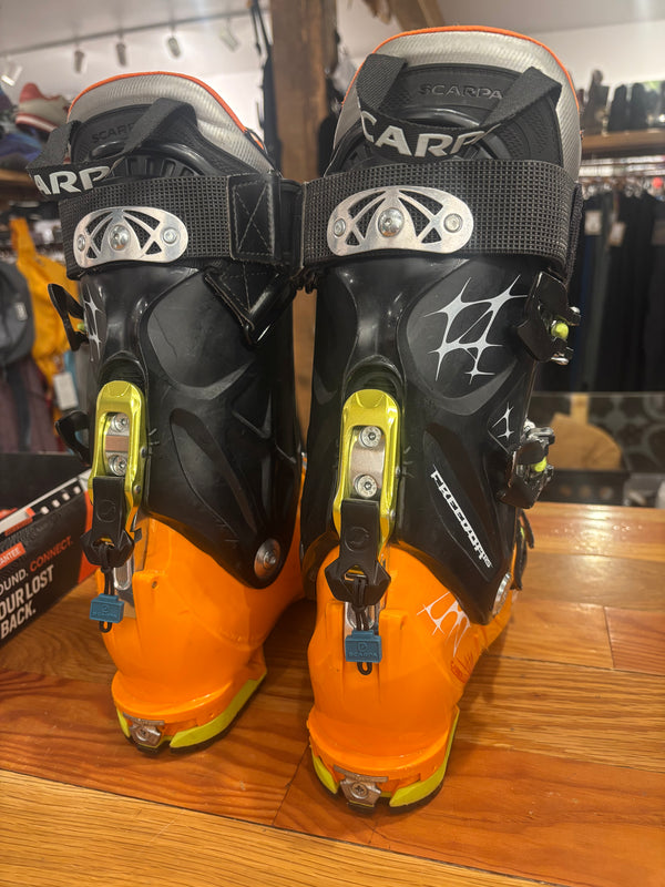 Scarpa Freedom RS Alpine Touring Ski Boots - Orange, MP 27