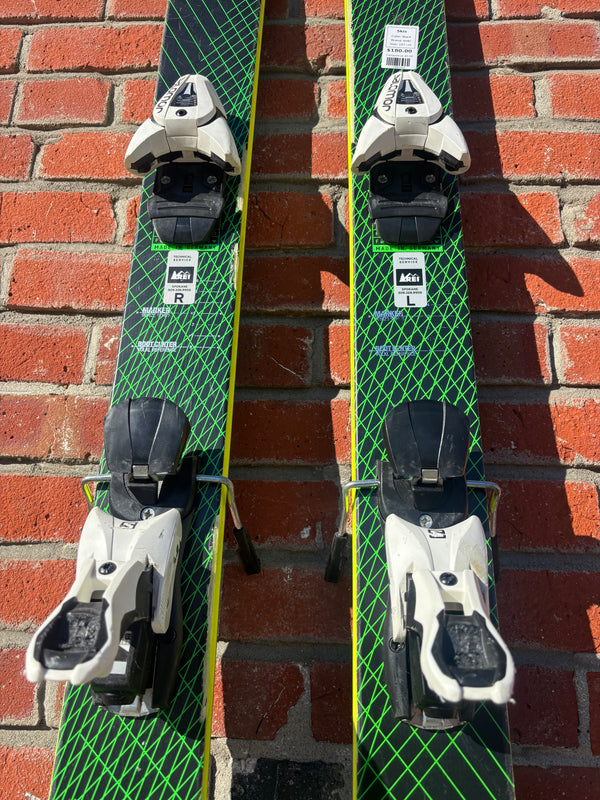 Volkl Bridge Alpine Downhill Skis with Salomon 12 Bindings  - 187 cm