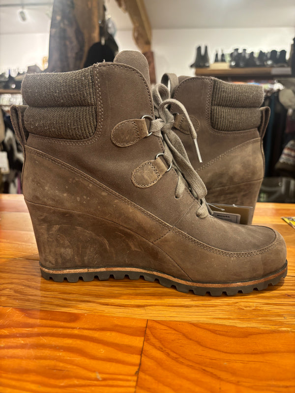 UGG Kriston Wedge Waterproof Boots - Grey, Womens 8.5