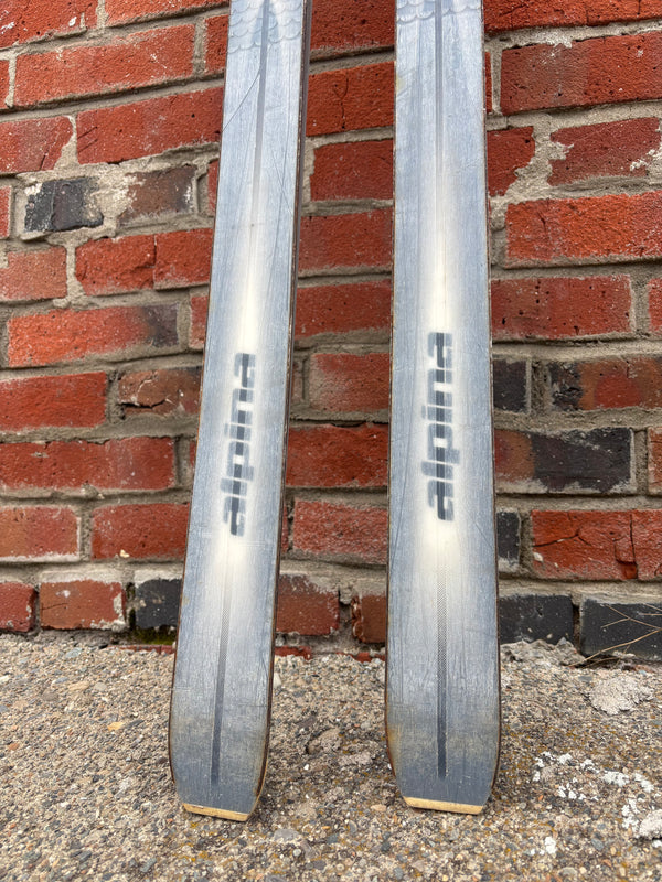 Alpina Backcountry Cross Country Skis w Voile 3-Pin Bindings - 195 cm