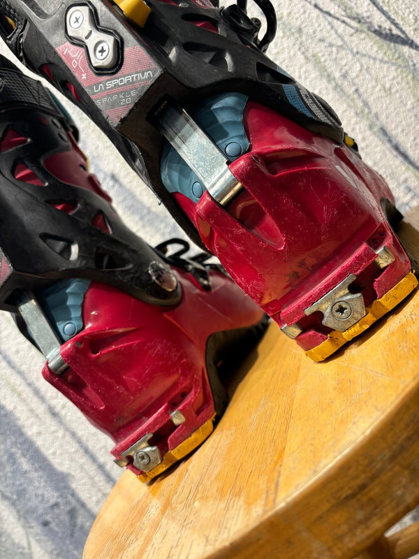 La Sportiva Sparkle 2.0 Alpine Touring Ski Boots - Pink/Blue, 23.0