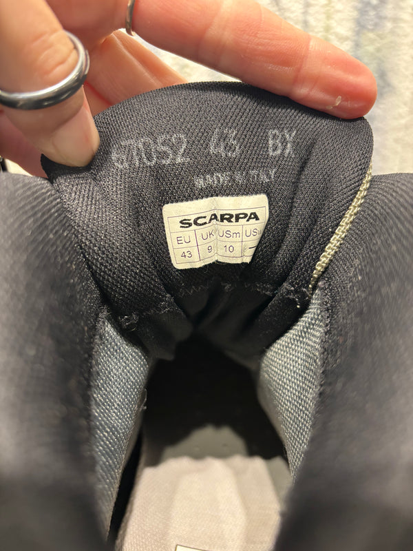 Scarpa Kailash Goretex Hiking Boots - Grey, EUR 43