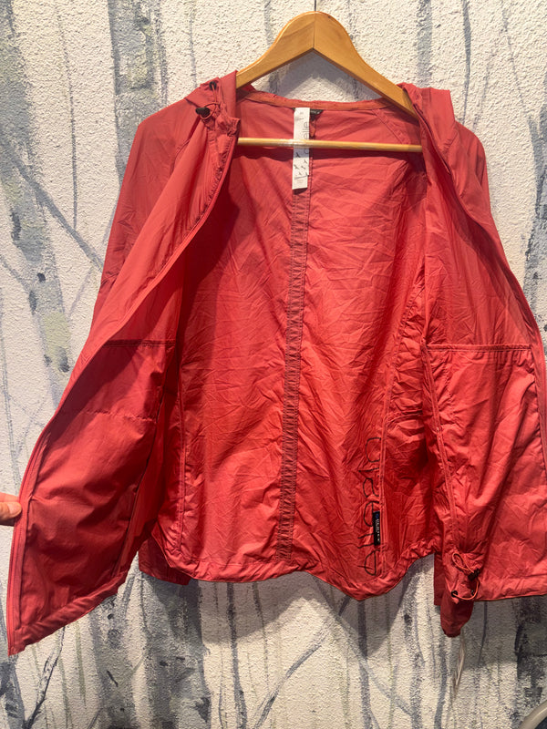 Oiselle Reflective Vim Running Windbreaker Jacket - Pink, Womens X Large