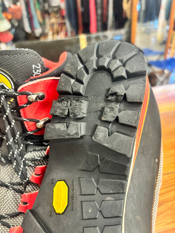 La Sportiva Trango Mountaineering Boots - Red, EUR 47