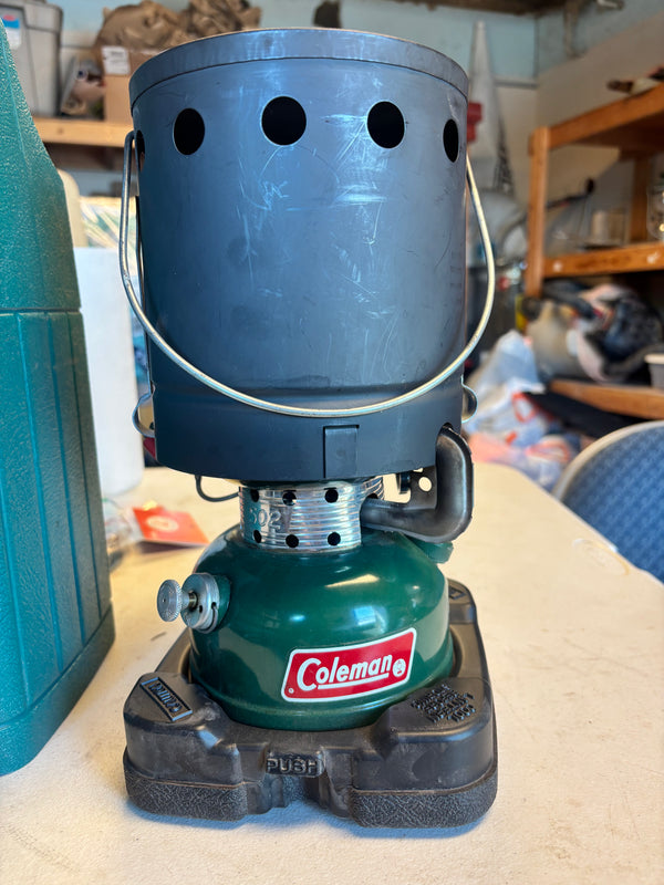Coleman Model 502 Camp Stove with Plastic Case and Heat Drum