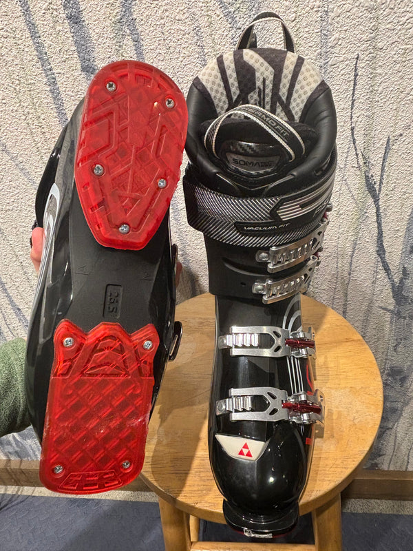 Fischer Soma Vacuum Hybrid 12+ Alpine Ski Boots - Black/Red, Mondopoint 26.5