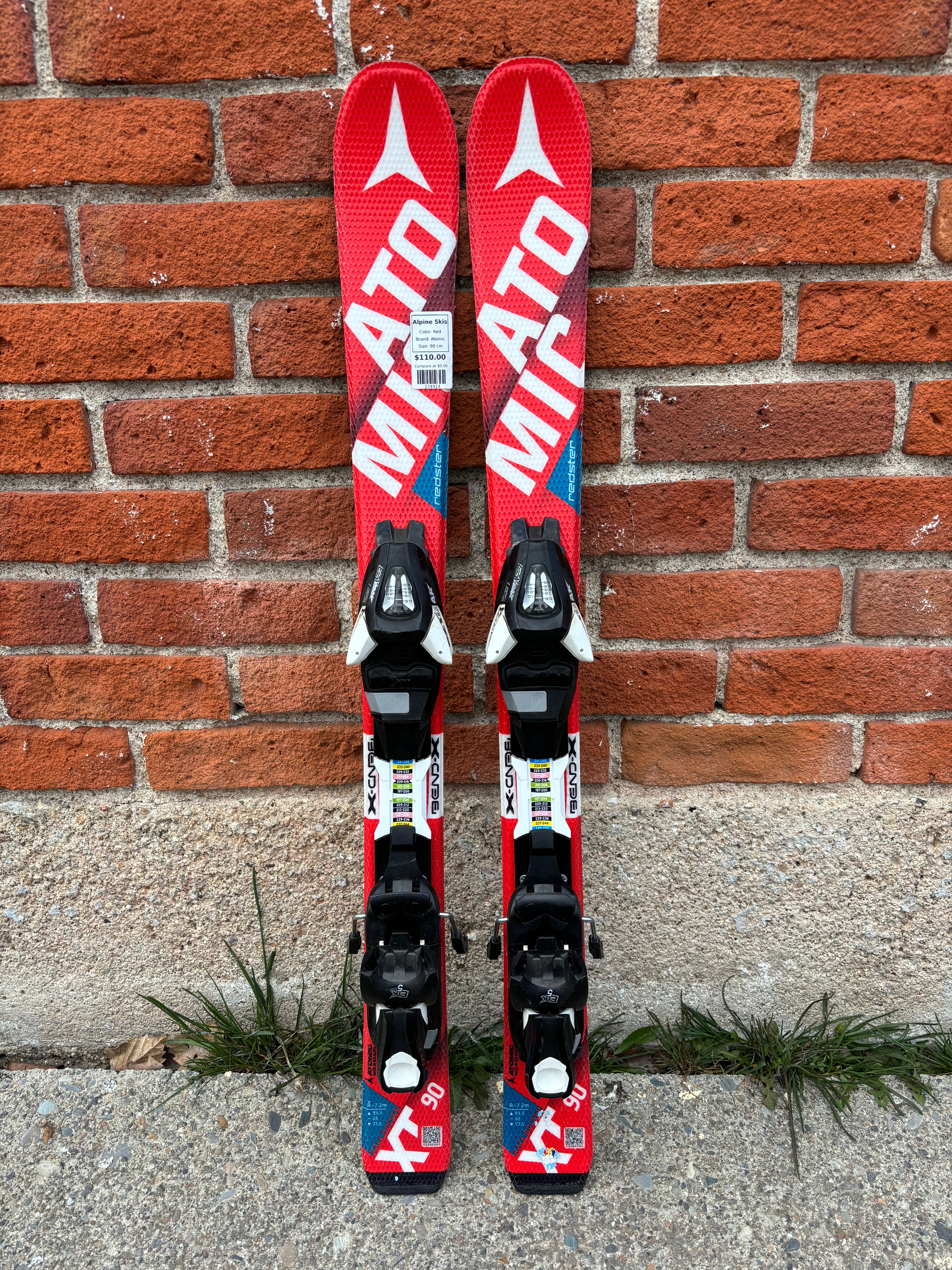 Atomic Redster Alpine Skis with Ezy Trak 5 Bindings - Red, 90 cm Atomic Redster Alpine Skis with Ezy Trak 5 Bindings - Red, 90 cm