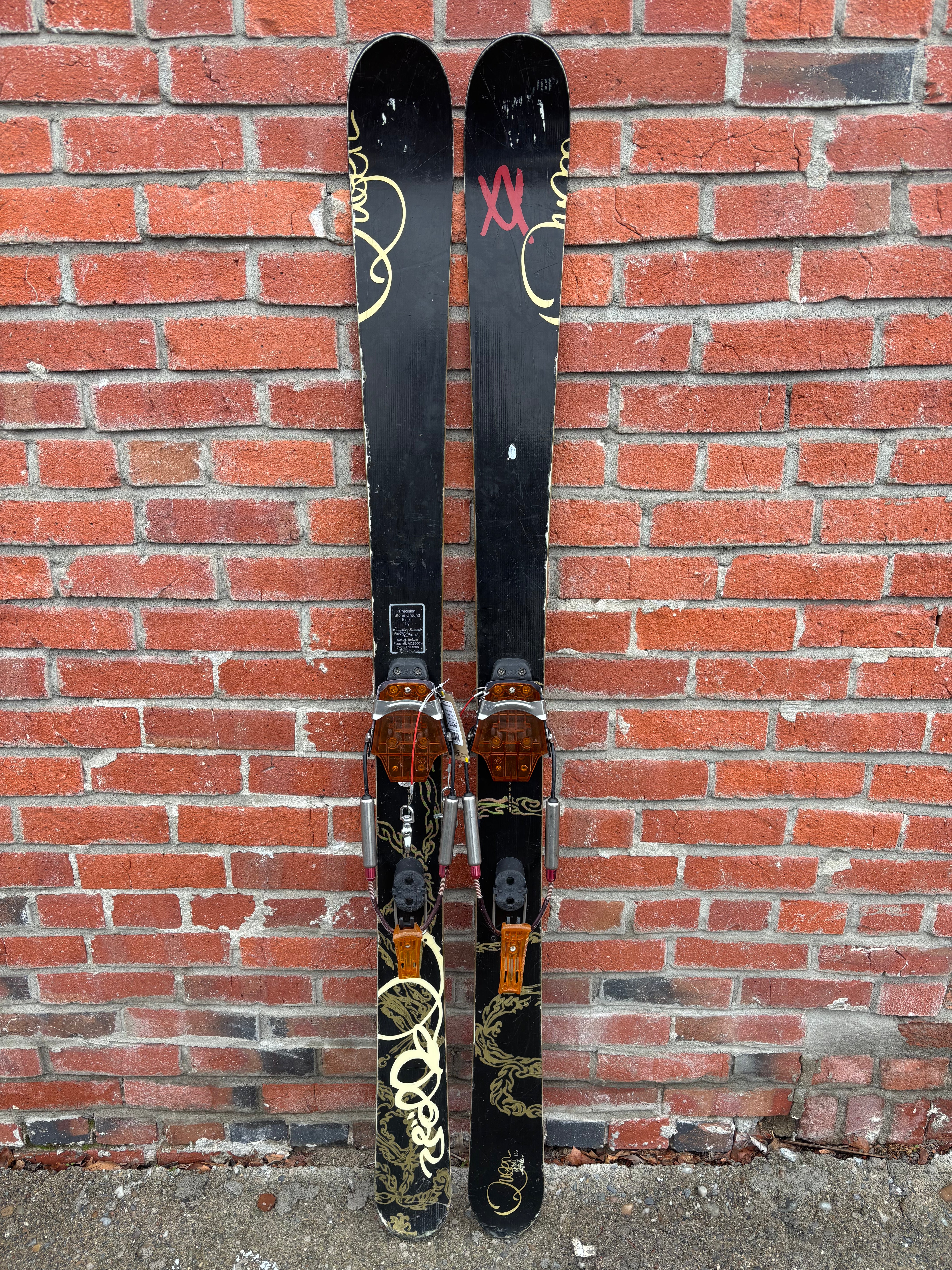 Volkl Queen Attiva Telemark Skis - Black, 156 cm Volkl Queen Attiva Telemark Skis - Black, 156 cm