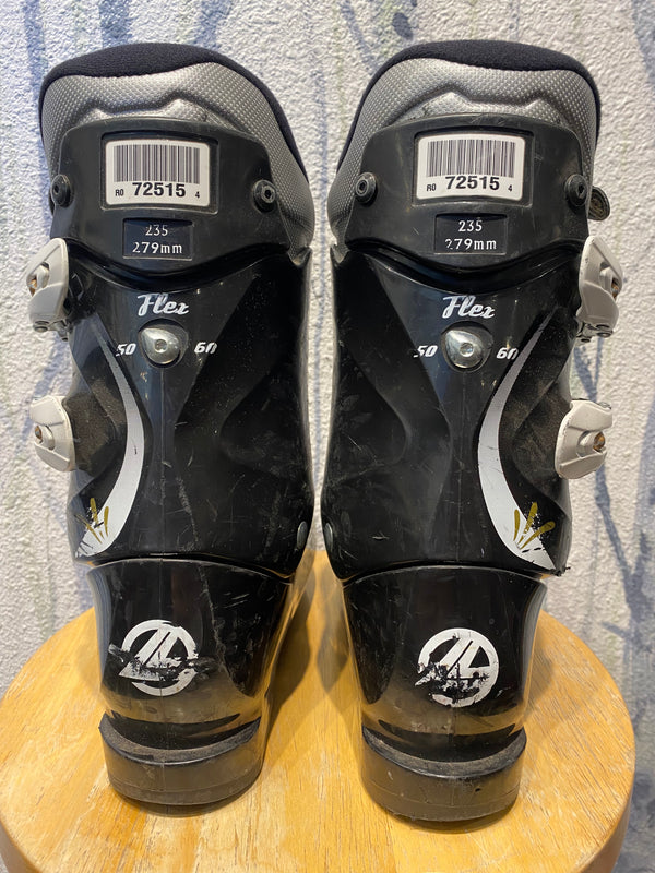 Lange Venus R Comfort Fit Alpine Ski Boots - Black, 23.5