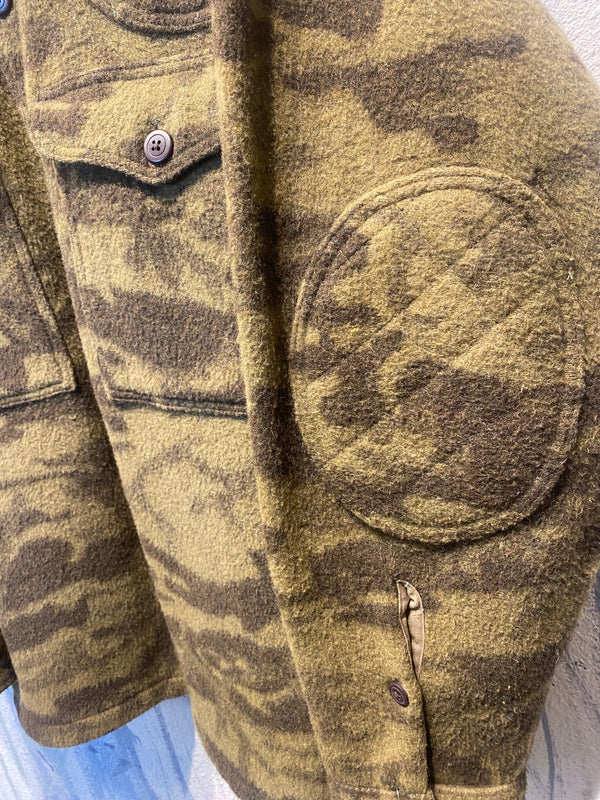 Columbia Wool Blend Hunting Shirt Jacket - Camo, Mens X Large